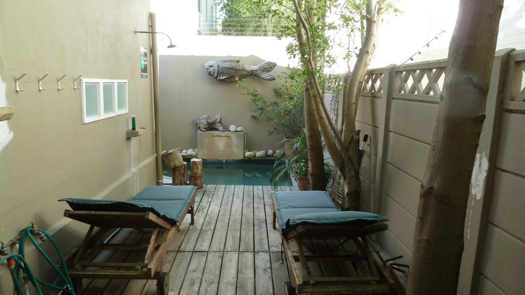 ケープタウン4 オン ハイワースアパートメント 部屋 写真